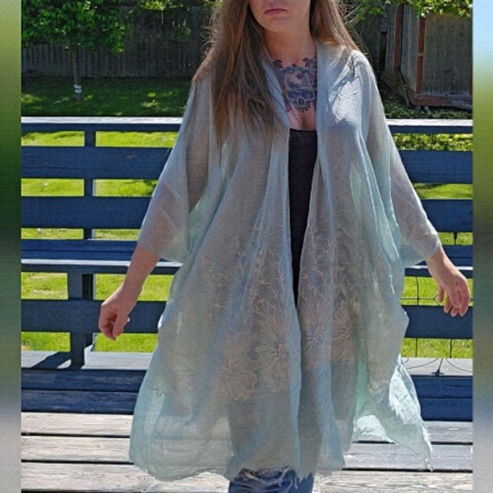 Monday Muse Handmade in Toronto Embroidered Kimono silver floral embroidery O/S